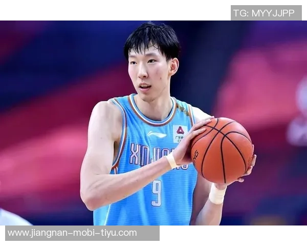 记者分析赵睿周琦组合优势明显应尽快更换小外援以充分利用豪华阵容